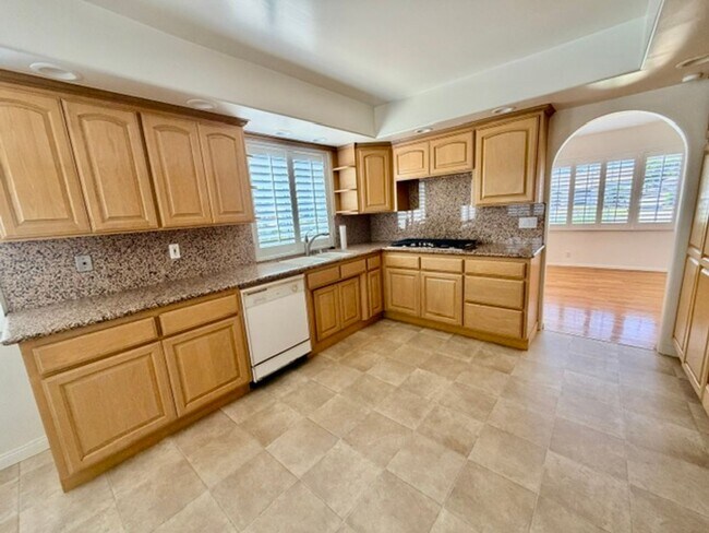 Building Photo - Immaculate 2 bedroom Temple City Home!