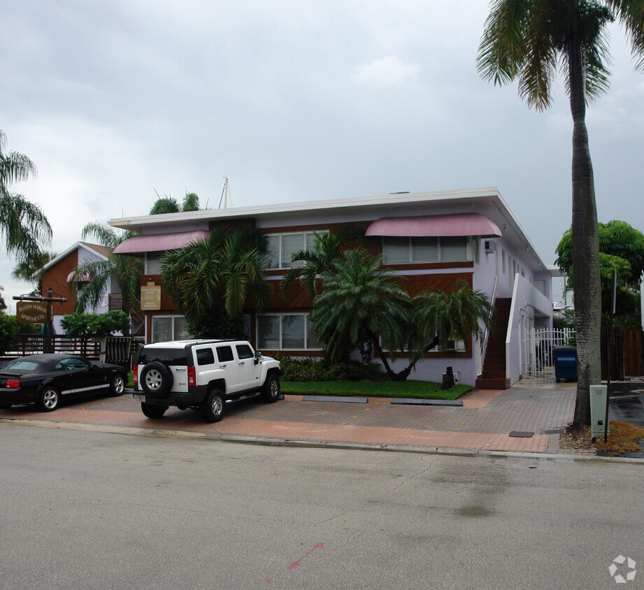 Building Photo - 111 Isle Of Venice Dr