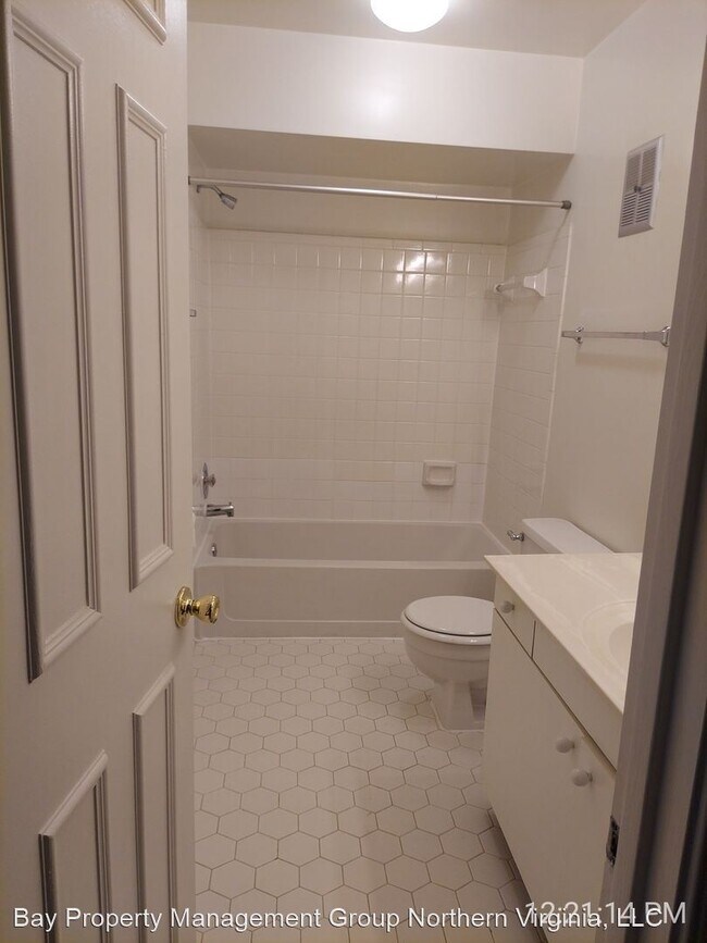 Foto del edificio - 11406 Orchard Green Ct