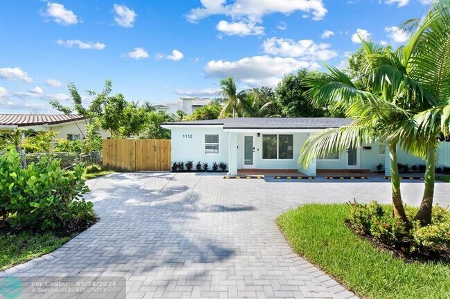 Foto del edificio - 1112 NE 11th St
