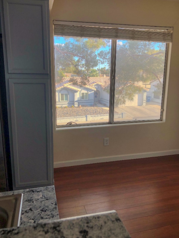 Building Photo - 3038 Tarpon Dr