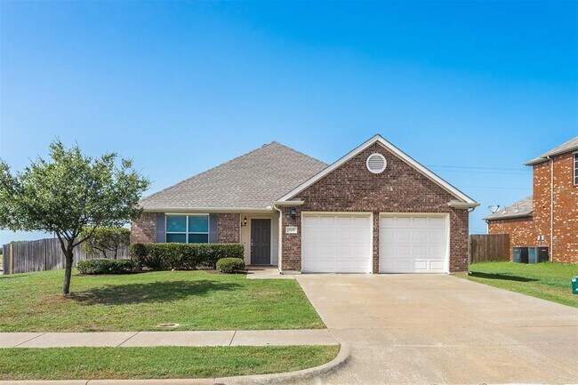 Foto del edificio - 529 Quail Hollow Dr