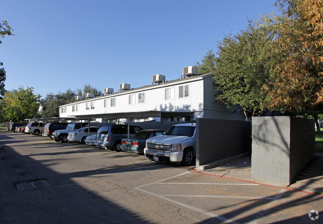 Foto del edificio - Hacienda Villa Apartments