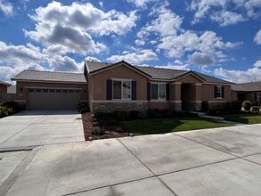 Building Photo - 3205 N Noyes Ct