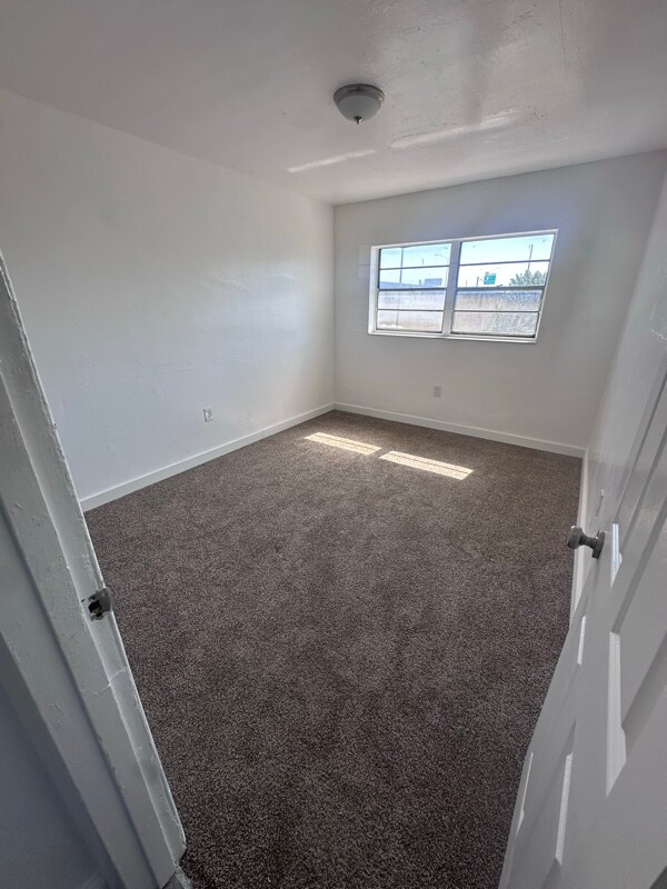 Foto del edificio - 580 NW 64th St