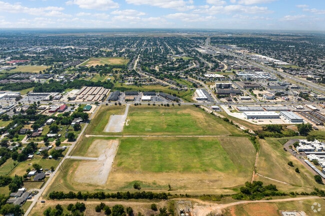 Lightning Creek Park is surrounded by neighborhoods.