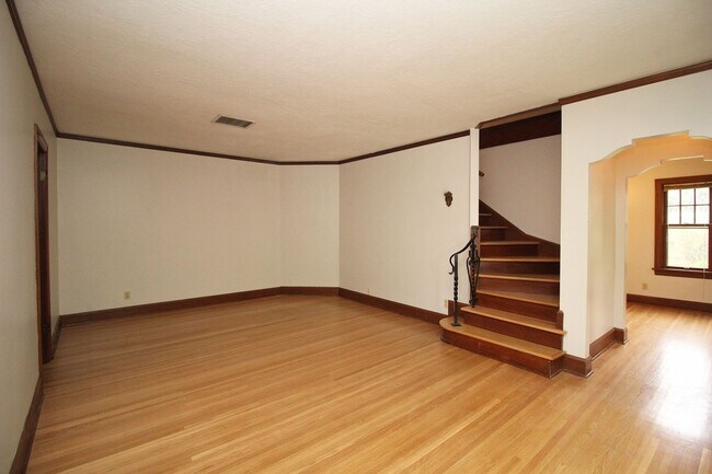 Foto del edificio - 2904-2914 SE Washington St & 606 SE 29th Ave
