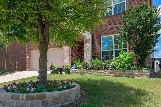 Building Photo - 910 Cormorant Dr