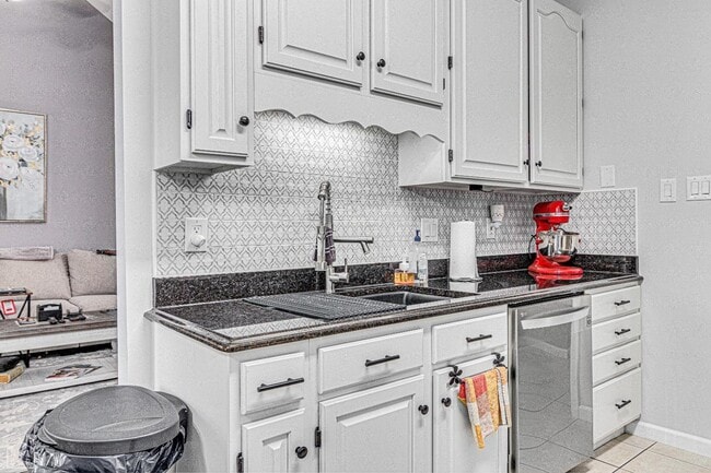 Building Photo - Now Available in Valley View School District!