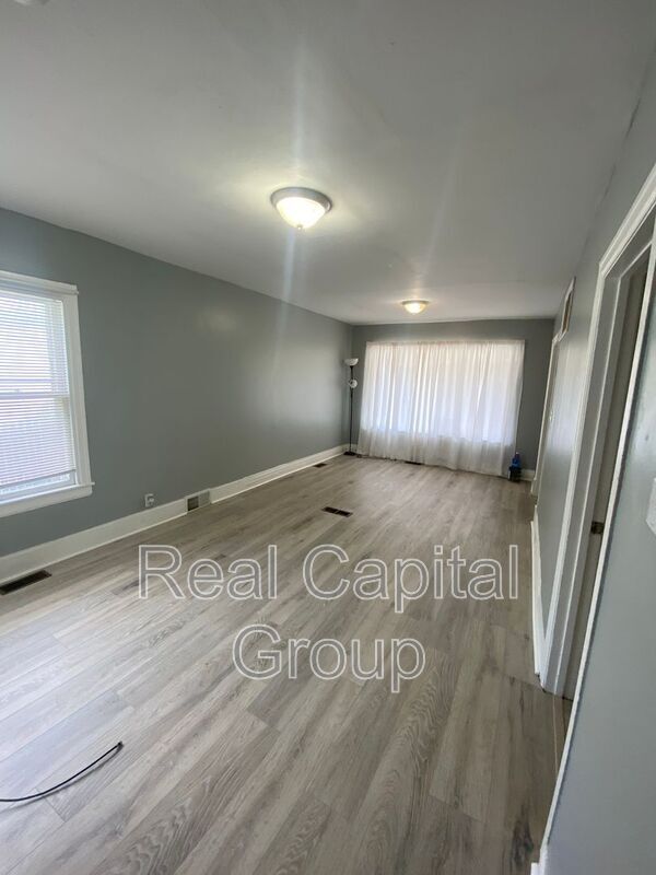 Foto del edificio - 1166 Kensington Ave