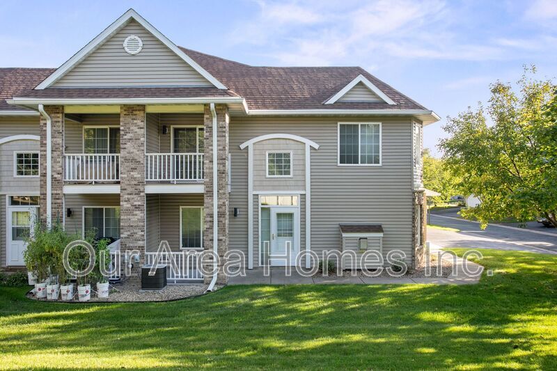 Foto principal - 5646 100th Ln N