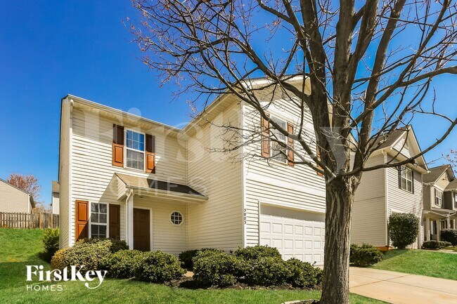 Building Photo - 5003 Patricia Ann Ln