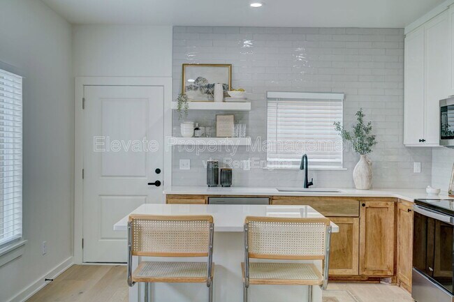 Foto del edificio - 1614 NW 17th St