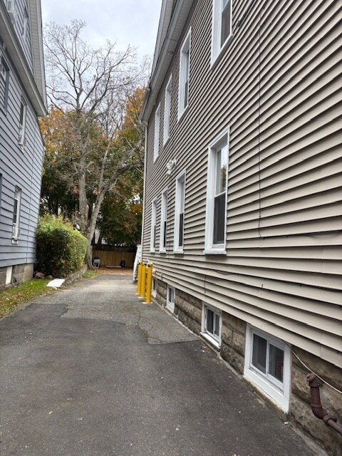 Foto del edificio - 759 Wood Ave