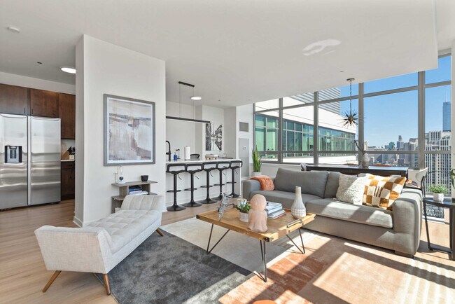 Foto del edificio - 365 N Halsted St