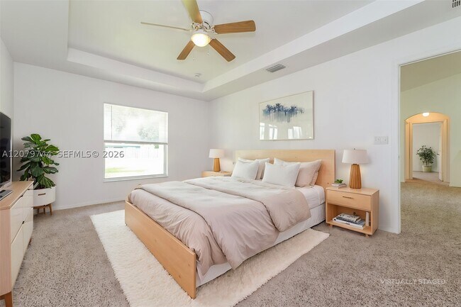 Foto del edificio - 2831 SE Hutchings Ave