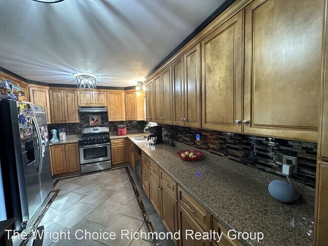 Foto del edificio - 4 br, 1.5 bath House - 3112 Atlantic Ave