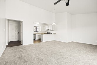 Building Photo - Tanglewood Apartments