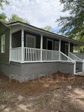 Building Photo - 109 Ware St