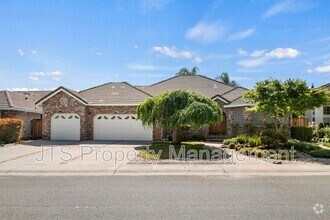 Building Photo - 7723 River Landing Dr