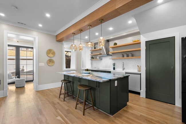 Building Photo - "COMING SOON" - 7 bedrooms 3.5 Baths - Custom Renovations - Great Location!