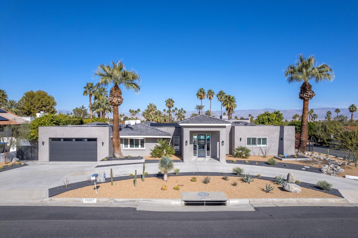 Foto principal - 72992 Bel Air Rd
