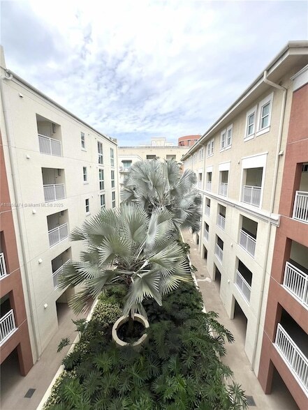 Building Photo - 7266 SW 88th St