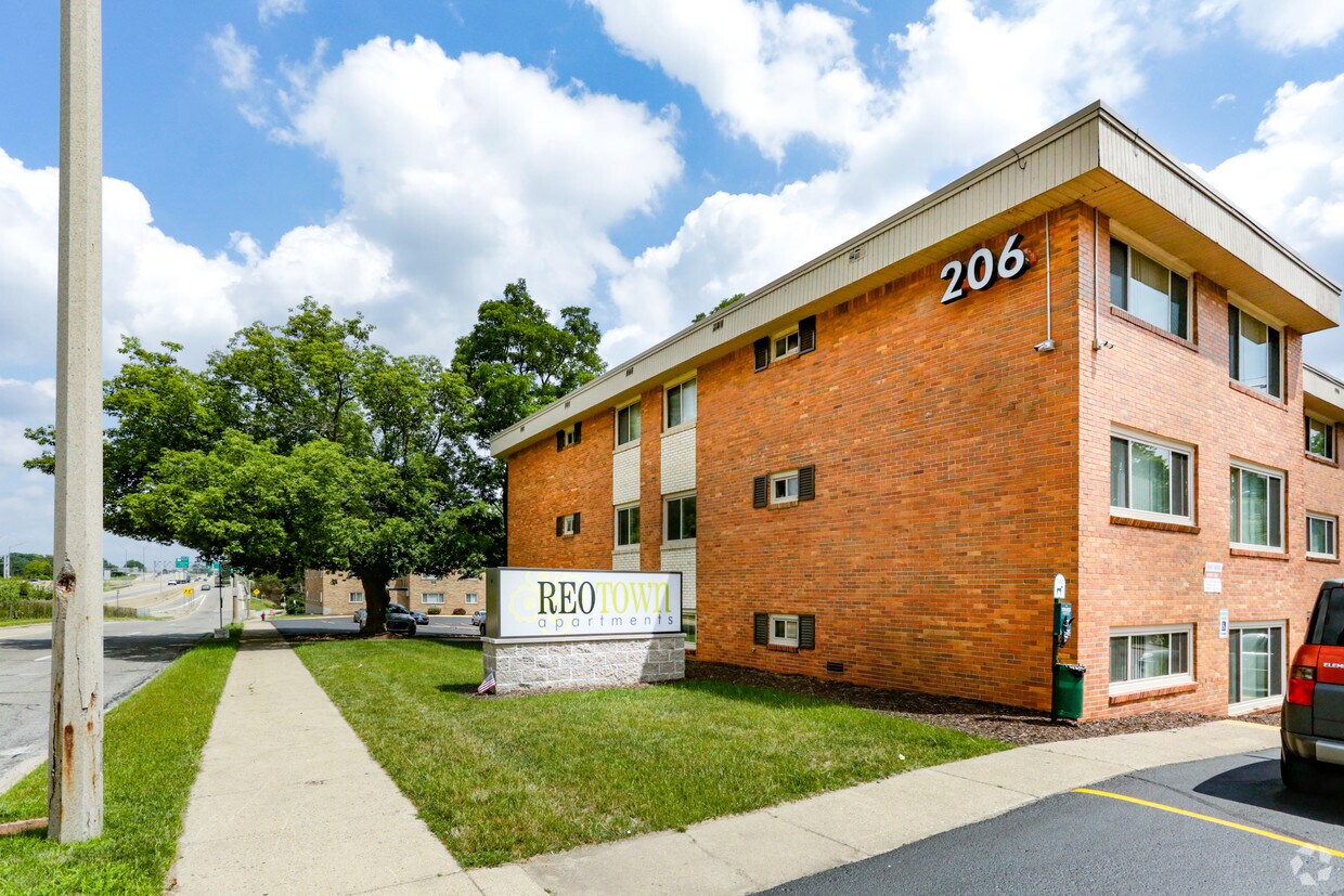 REO Town Apartments Apartments Lansing, MI