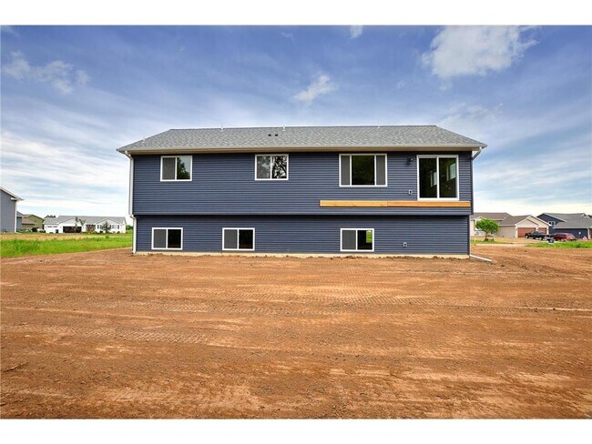 Building Photo - 716 114th Ln NE