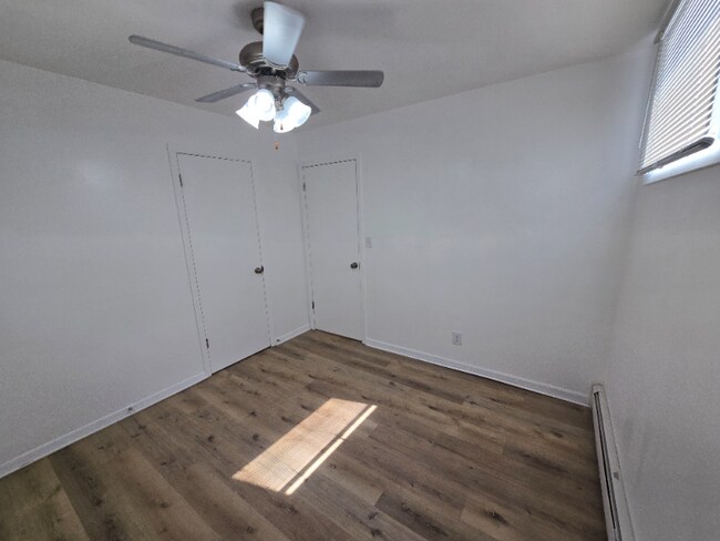 Foto del edificio - 704 E 14th St