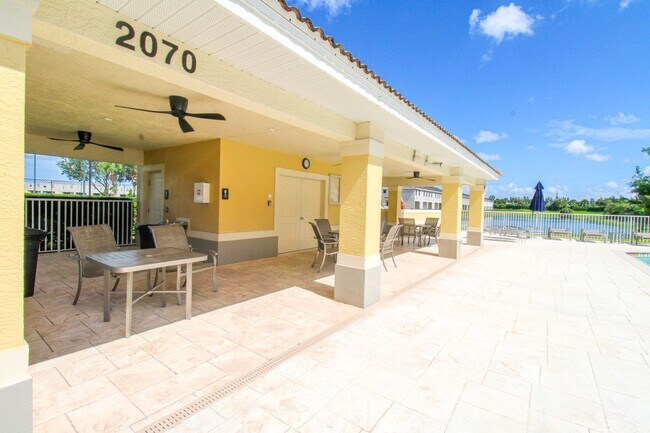 Building Photo - **Ask about the TWO WEEKS FREE**NEW CONSTRUCTION ORANGE BLOSSOM GROVES VILLAS ** 2 BEDROOMS\2.5 B...