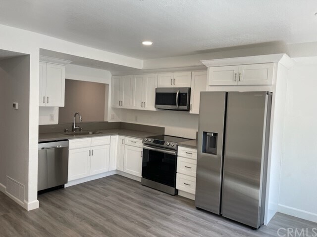 Building Photo - 25885 Trabuco Rd