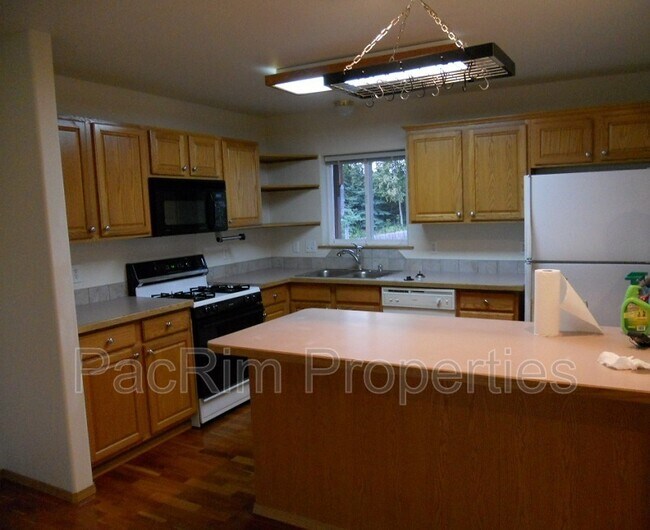 Foto del edificio - 4140 E 64th Ave