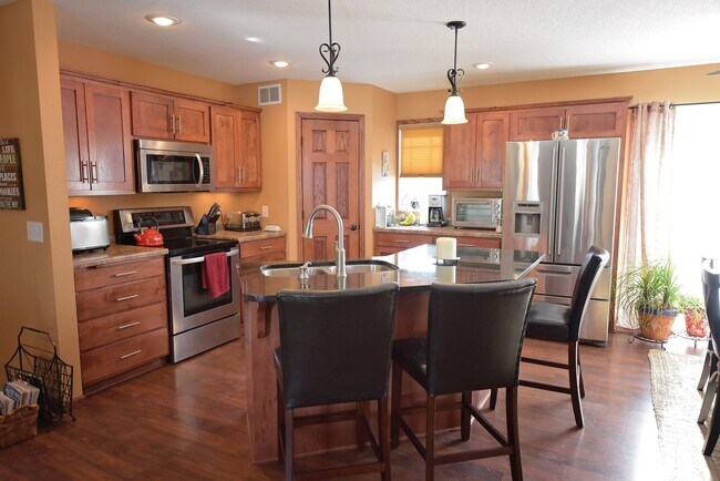 Foto del edificio - Fantastic 4 Bedroom 2 Bath House For Rent in Sartell - Sartell Schools