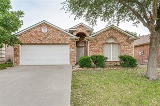 Building Photo - 2605 Silver Hill Dr