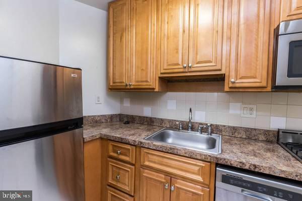 Foto del edificio - 931 Spruce St