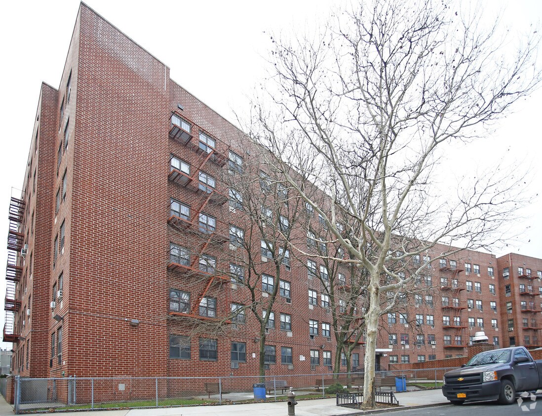 Foto principal - Lefferts Heights
