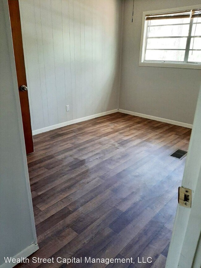Foto del edificio - 4 br, 1 bath House - 202 Cypress Bend Drive