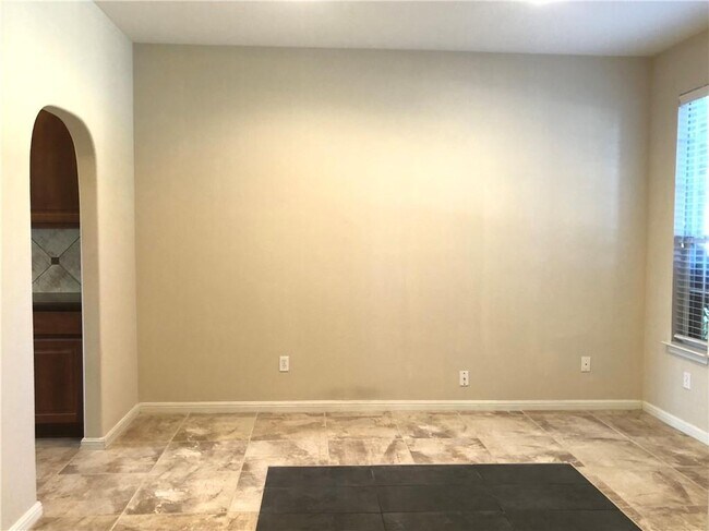 Foto del edificio - 20625 Farm Pond Ln