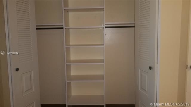 8592 W Sunrise Blvd Unit 110 Plantation Fl 33322 Condo For