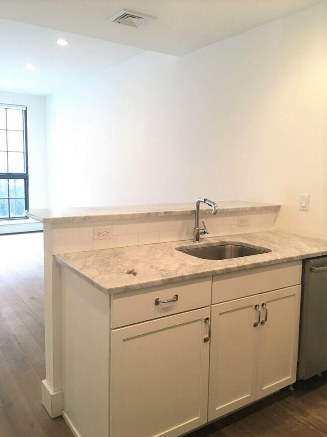 Foto del edificio - 9907 3rd Ave