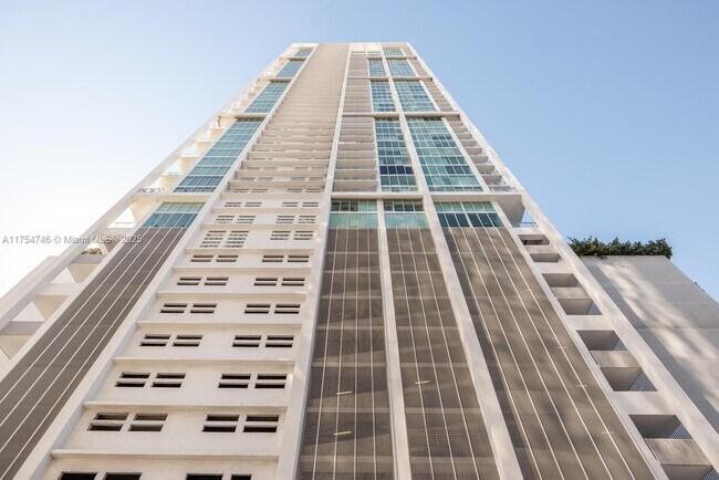 Photo - 1040 Biscayne Blvd Apartment