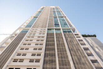 Building Photo - 1040 Biscayne Blvd