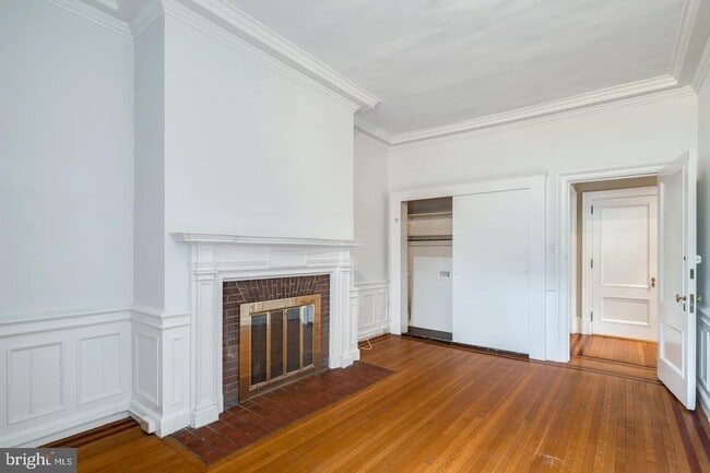 Building Photo - 229 N 22nd St