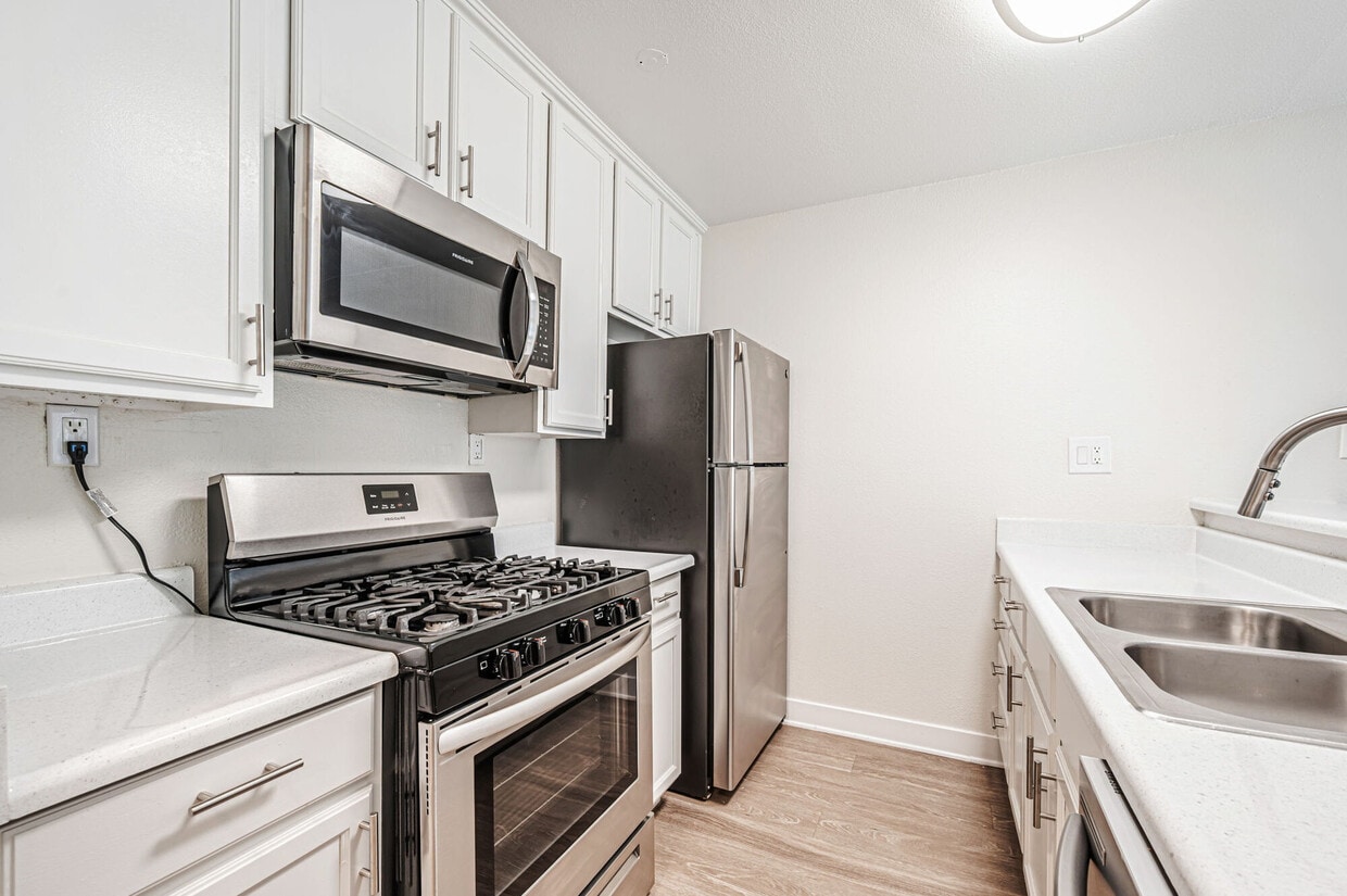 Foto principal - Independence Park Apartments