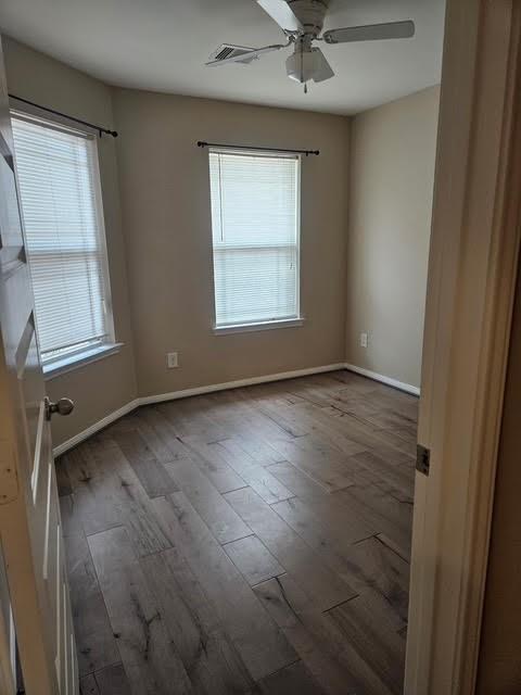 Foto del edificio - 24407 Lakecrest Town Dr
