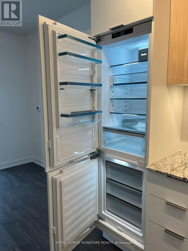 Photo du bâtiment - 50 O'Neill Rd