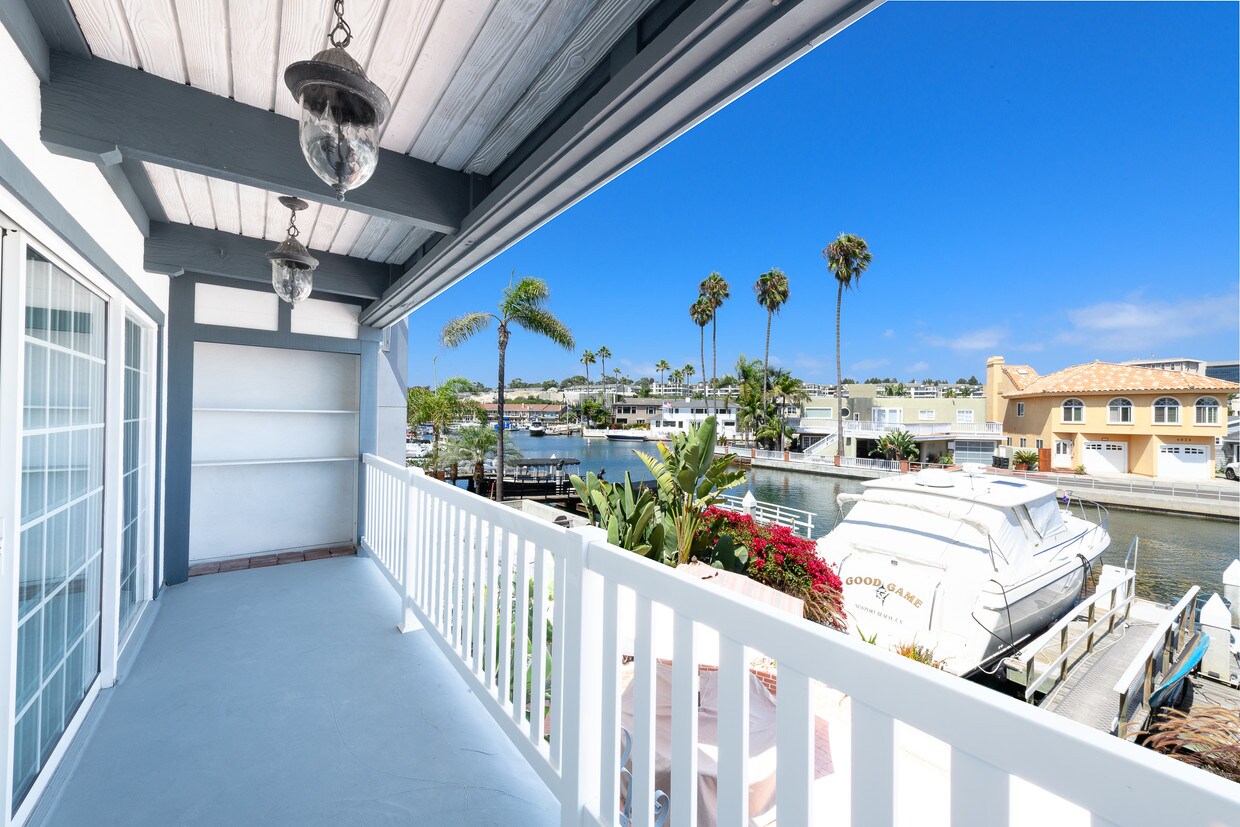 97 Apartments Available for Rent in Newport Beach, CA