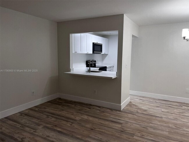 Foto del edificio - 2610 W 67th Pl