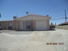 Building Photo - 6817 Escondido Dr